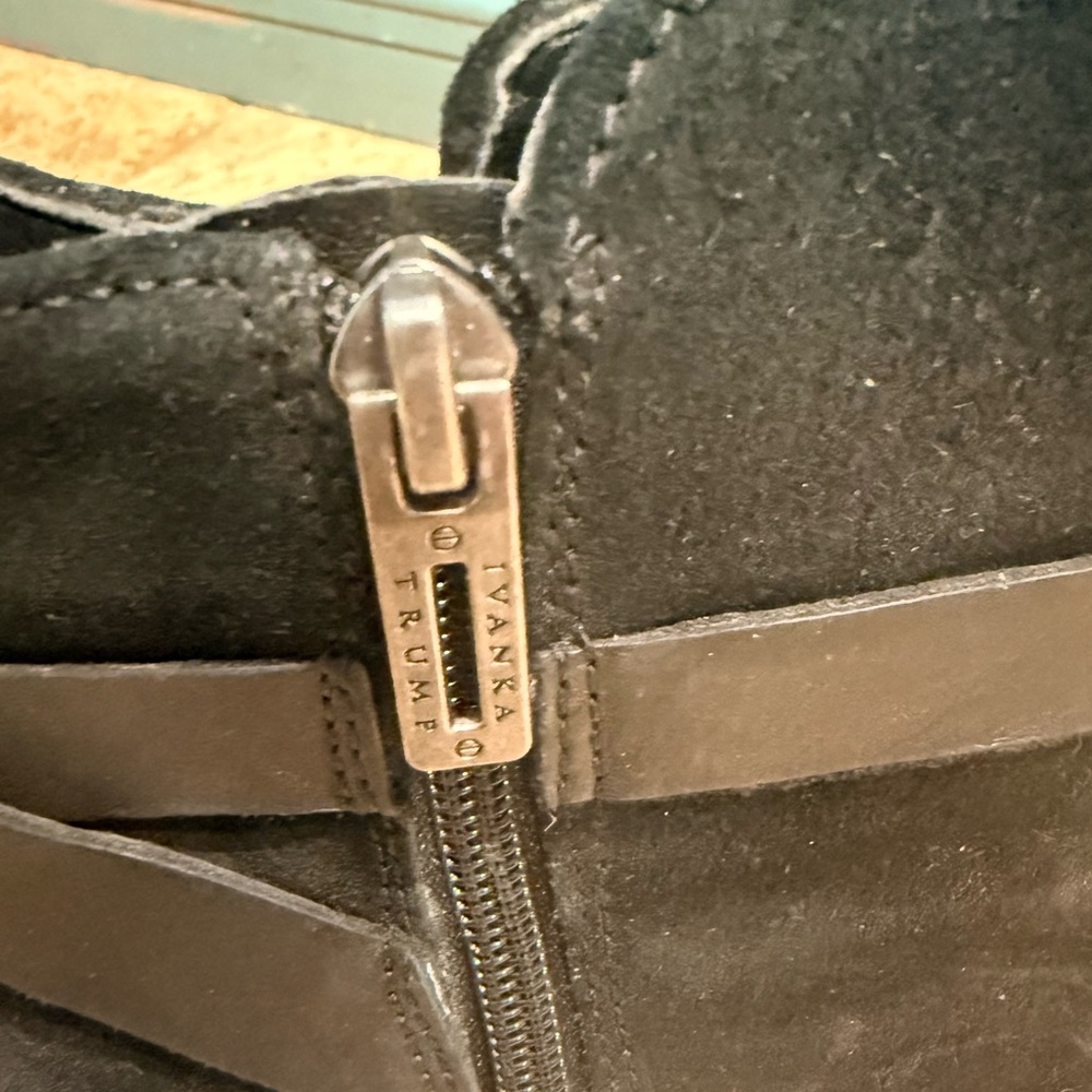 Ivanka Trump booties - Picture 8 of 9